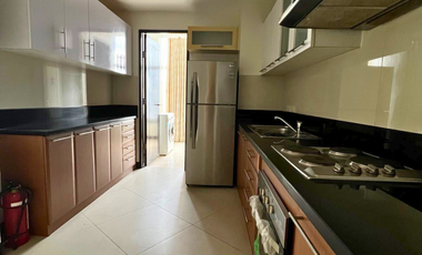 2 Bedroom Condo FOR SALE in One Central Makati across RCBC Plaza