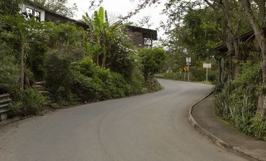 SE VENDE LOTE EN MEDIO DAPA