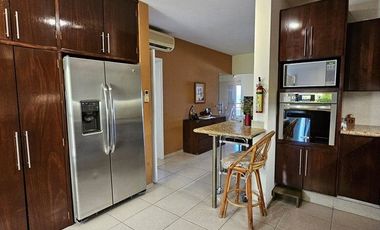 Casa en Privada Residencial con vista al Mar