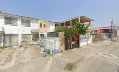 CASA EN CALLE LAS ARDILLAS, FRACCIONAMIENTO GEOVILLAS LOS PINOS, VERACRUZ, ¡NO CRÉDITOS!
