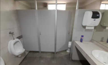 VENDO LOCAL COMERCIAL EN PLENA AV LA ENCALADA - SURCO