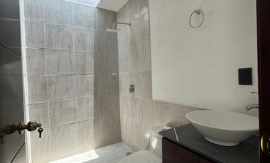 MODERNA CASA EN VENTA ZONA: ATLAHAPA