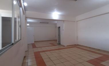 SE RENTA EDIFICIO COMERCIAL COMPLETO O POR PISO EN NICOLAS ROMERO