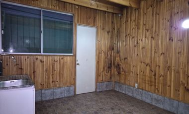 Casa de 3 Dormitorios en La Cruz – Sector Residencial Tranquilo