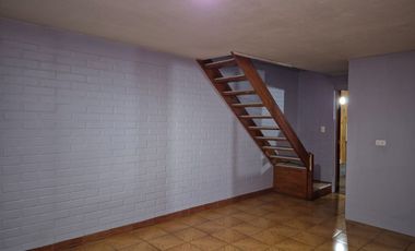 Casa de 3 Dormitorios en La Cruz – Sector Residencial Tranquilo