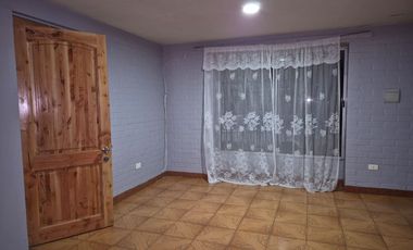 Casa de 3 Dormitorios en La Cruz – Sector Residencial Tranquilo