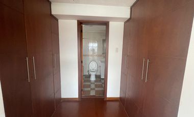 En Renta Cómodo y Amplio Departamento - El Batán