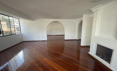 En Renta Cómodo y Amplio Departamento - El Batán