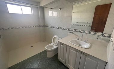 En Renta Cómodo y Amplio Departamento - El Batán