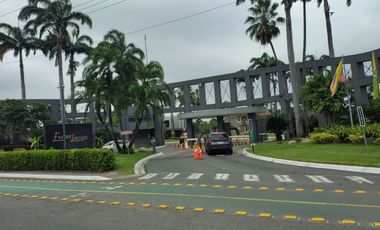 Terreno en la Urb. Entre Lagos esta listo para la compra ✅