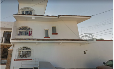 VENTA DE CASA EN PUERTOVALLARTA COL.CENTRO PITILLAL