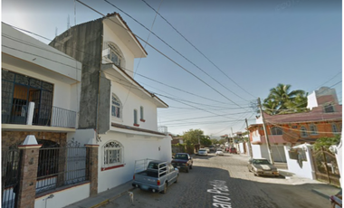 VENTA DE CASA EN PUERTOVALLARTA COL.CENTRO PITILLAL