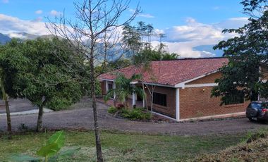 Vendo QUINTA en Santa Isabel