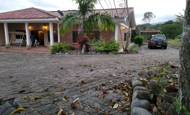 Vendo QUINTA en Santa Isabel