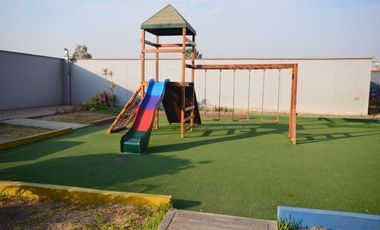 Casa 4 pisos condominio El Olivar, Carabayllo, cochera privada opcional