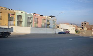 Casa 4 pisos condominio El Olivar, Carabayllo, cochera privada opcional