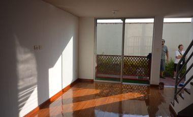 Casa 4 pisos condominio El Olivar, Carabayllo, cochera privada opcional
