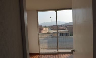 Casa 4 pisos condominio El Olivar, Carabayllo, cochera privada opcional