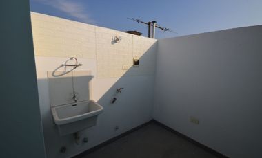 Casa 4 pisos condominio El Olivar, Carabayllo, cochera privada opcional