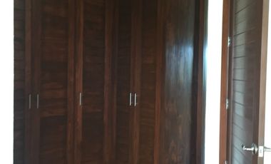 CASA EN RENTA EN EL CAMPANARIO 4 RECAMARAS