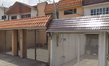 CASA EN VENTA CUAUTITLAN IZCALLI AV. DE LOS CHOPOS 28 NO SE ACEPTAN CREDITOS