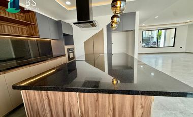 Casa en Venta Zona Cascatta Lomas de Angelópolis