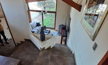 Linda casa 5D, 3B ,4E   subida Lusitania barrio Miraflores