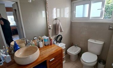 Linda casa 5D, 3B ,4E   subida Lusitania barrio Miraflores