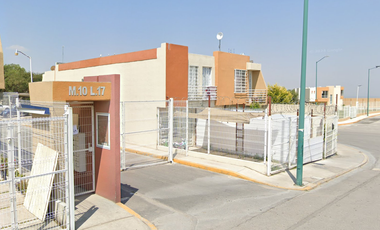 Casa en venta en calle Troas,  Fracc. Los Héroes San Pablo, Tecámac, Edo. de México