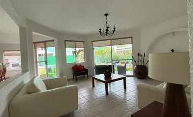 CASA EN RENTA EN FRACCIONAMIENTO LOMAS DE COCOYOC MORELOS