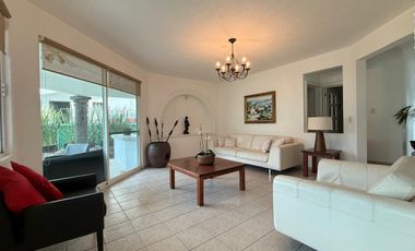 CASA EN RENTA EN FRACCIONAMIENTO LOMAS DE COCOYOC MORELOS