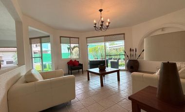 CASA EN RENTA EN FRACCIONAMIENTO LOMAS DE COCOYOC MORELOS
