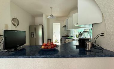 CASA EN RENTA EN FRACCIONAMIENTO LOMAS DE COCOYOC MORELOS