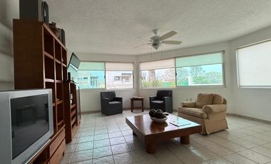 CASA EN RENTA EN FRACCIONAMIENTO LOMAS DE COCOYOC MORELOS