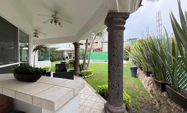 CASA EN RENTA EN FRACCIONAMIENTO LOMAS DE COCOYOC MORELOS