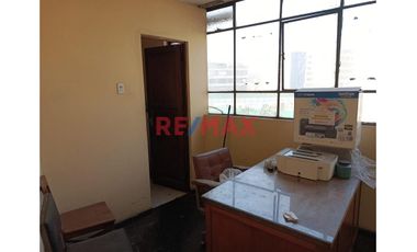 🏢 ¡Oportunidad de Venta! Oficina en el corazón de Lima 🏢