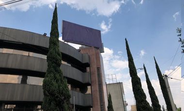 EDIFICIO DE GRAN PRESTIGIO EN SATÉLITE EN VENTA $50,000,000 RENTA $500,000