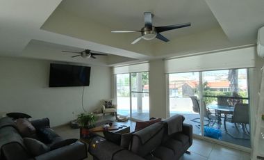 CASA EN VENTA EN FRACCIONAMIENTO LOMAS DE COCOYOC MORELOS