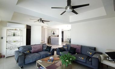 CASA EN VENTA EN FRACCIONAMIENTO LOMAS DE COCOYOC MORELOS