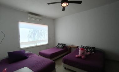 CASA EN VENTA EN FRACCIONAMIENTO LOMAS DE COCOYOC MORELOS