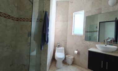 CASA EN VENTA EN FRACCIONAMIENTO LOMAS DE COCOYOC MORELOS