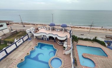 departamento vista al mar de venta en crucita