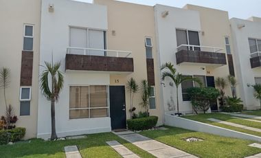 CASA EN VENTA EN FRACCIONAMIENTO LOMAS DE COCOYOC MORELOS