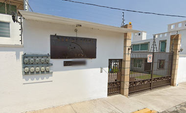 Casa en venta en Residencial El Bayo, calle Tepetongo, Pueblo Tecaxic, Toluca, Edo. de México