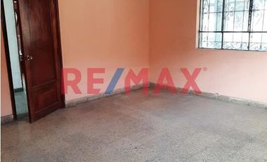 Terreno en venta en San Juan de Lurigancho – 2,604 m² – Ideal para proyectos educativos o comerciales