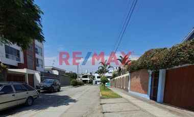 Terreno para proyecto multifamiliar en San Borja con potencial para 5 pisos – Oportunidad única