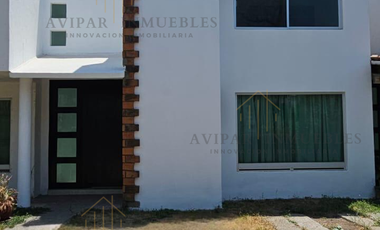 Bella casa en venta ubicada en circuito viñedos en Bosques de San Juan