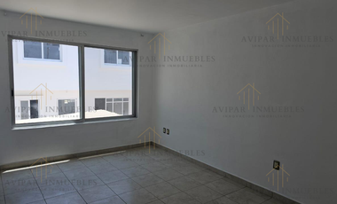 Bella casa en venta ubicada en circuito viñedos en Bosques de San Juan