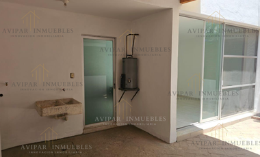 Bella casa en venta ubicada en circuito viñedos en Bosques de San Juan