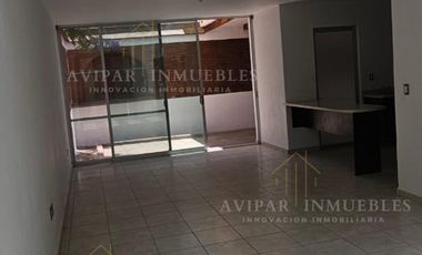 Bella casa en venta ubicada en circuito viñedos en Bosques de San Juan